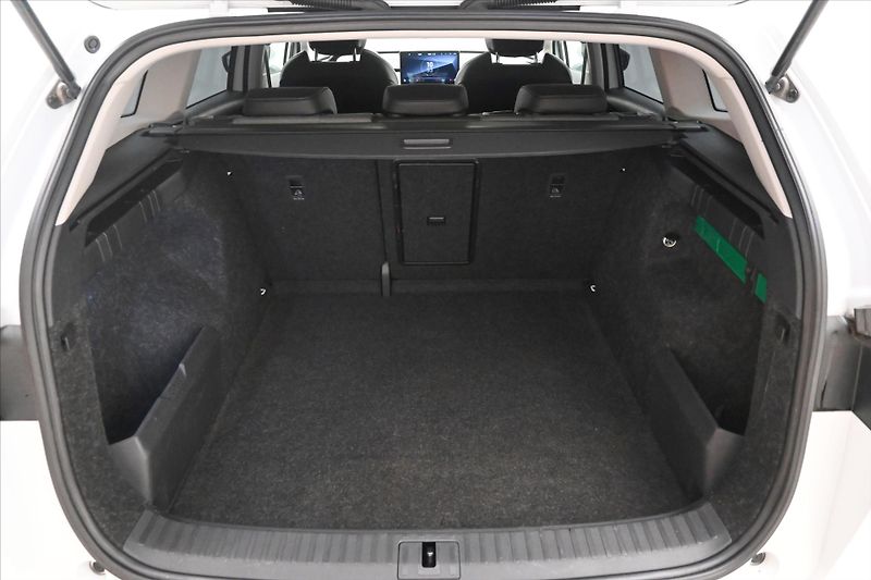 Škoda Enyaq iV 80 150kW 82kWh Záruka až 3 - fotka 10 z 31