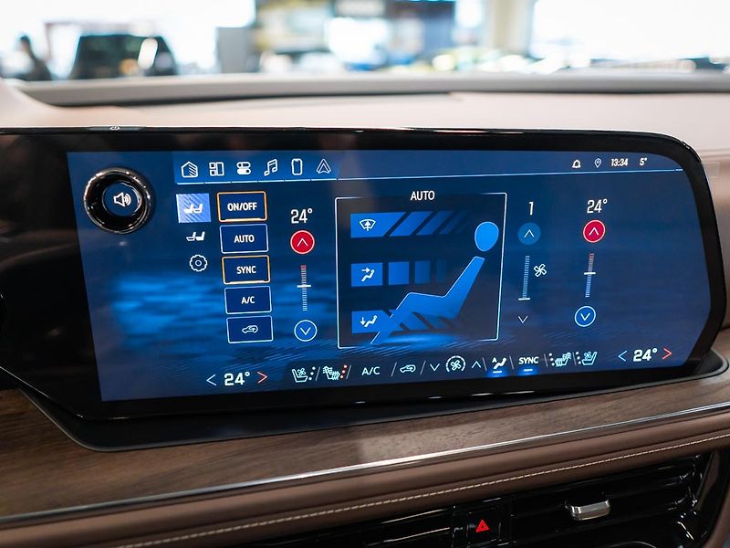 Chevrolet Tahoe (2026) 6.2 V8 High Country - fotka 33 z 47