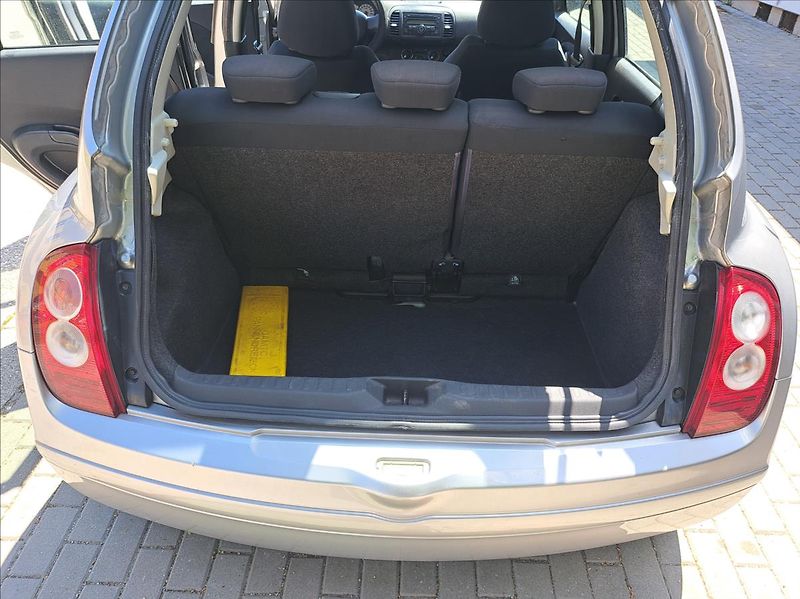 Nissan Micra 1,2 i Visia - fotka 31 z 40
