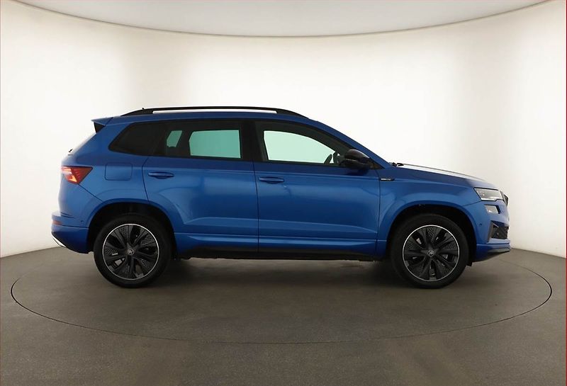 Škoda Karoq (2025) 1.5 TSI, Sportline - fotka 6 z 20