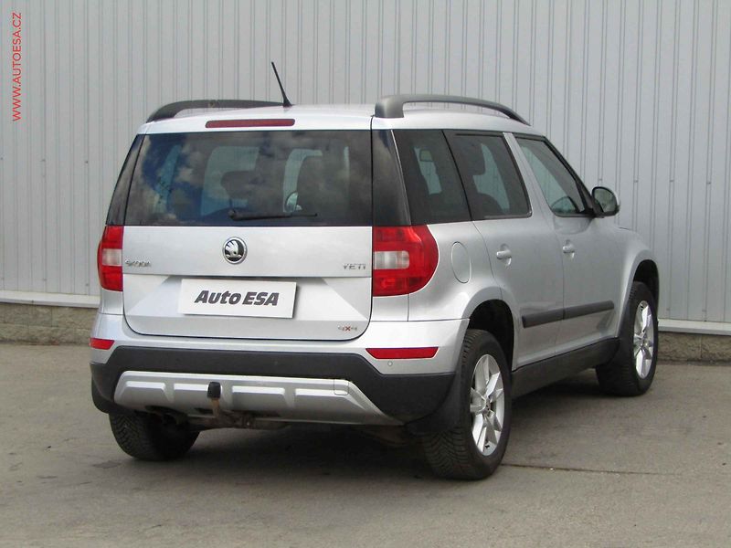 Škoda Yeti (2014) 2.0 TDi 4x4, 1.maj,ČR - fotka 4 z 17