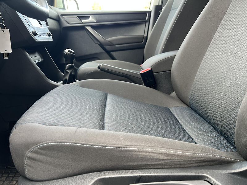 Volkswagen Caddy 2.0TDi 4x4 ČR 1.MAJ odp.DPH - fotka 11 z 37