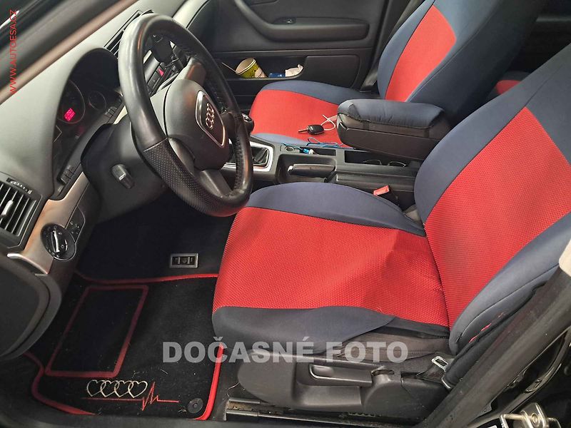 Audi A4 (2005) 2.0tdi, 2.maj - fotka 3 z 3