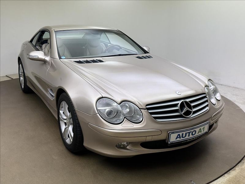 Mercedes-Benz SL 5,0 500 V8 225kW AT KŮŽE - fotka 9 z 48