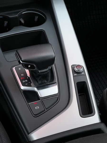 Audi A4 35TDI 120kW Sport S-Tronic DPH - fotka 15 z 26