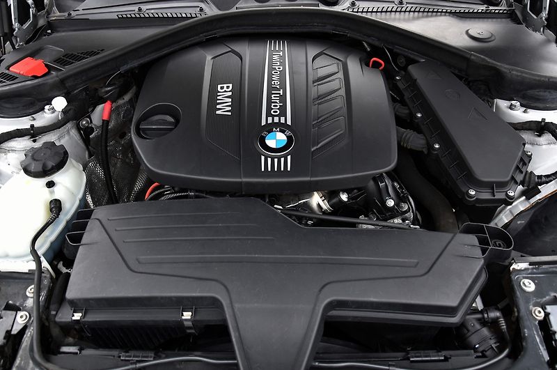 BMW Řada 1 1.6d 6st, KLIMA, TEMPOMAT, ALU - fotka 49 z 50