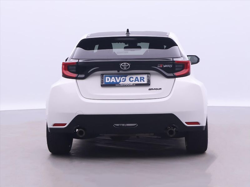 Toyota GR Yaris Four 1,6 T 192kW 4WD DPH - fotka 6 z 35