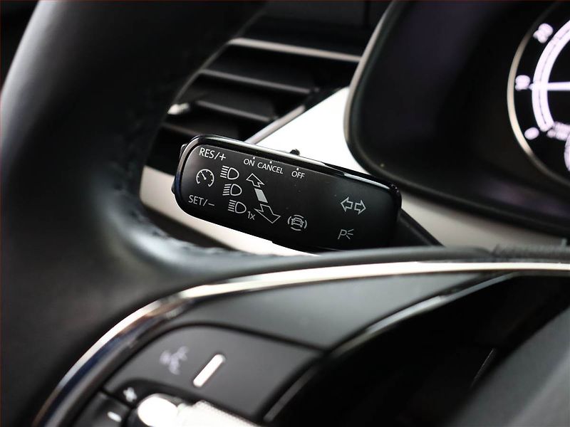 Škoda Scala (2022) 1.0 TSI, Tempomat - fotka 16 z 16
