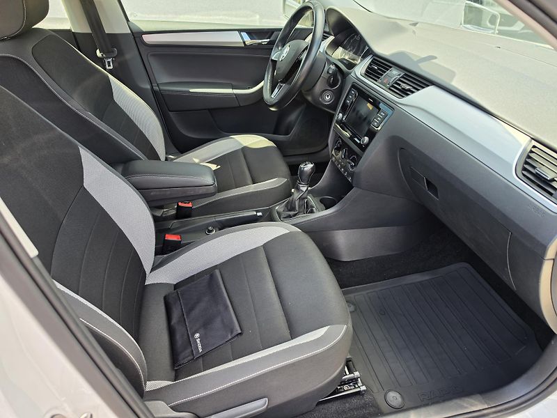Škoda Rapid 1.0 TSI Park Senzor  - fotka 17 z 21