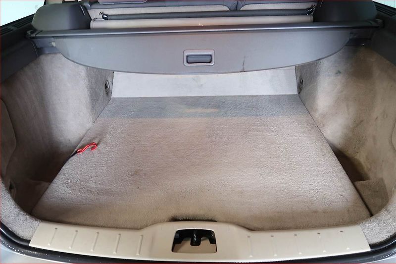 Volvo V50 (2009) 2.0 D, nová STK, jezdí výborně - fotka 13 z 16