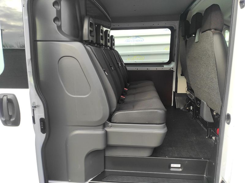 Peugeot Boxer 2,2BHDi L2H1, 7 míst, Vestavba - fotka 6 z 14