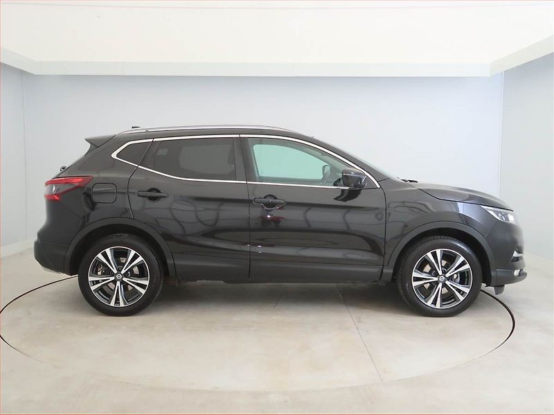 Nissan Qashqai (2018) 1.5 dCi, Navi, Tempomat - fotka 6 z 15