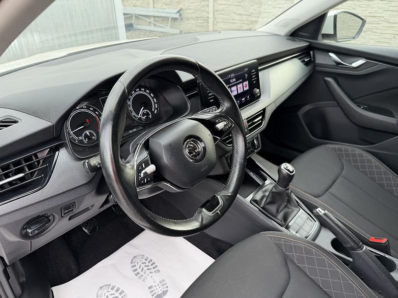 Škoda Scala 1.6TDi 115PS 6R STYLE LED STK! - fotka 141 z 153