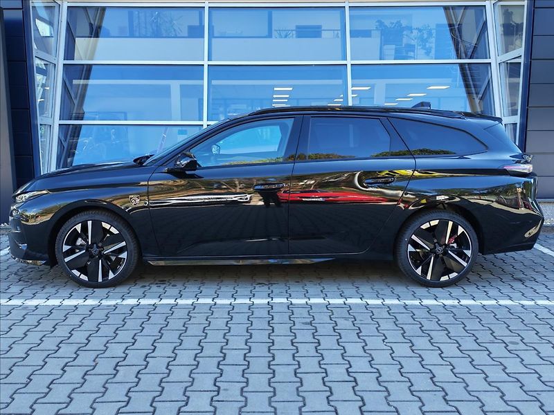 Peugeot 308 (2026) SW GT BlueHDi 130 EAT8 - fotka 12 z 18
