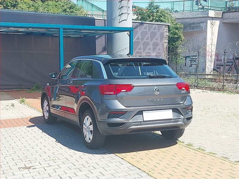Volkswagen T-Roc (2018) 1.0 TSI, Tempomat - fotka 4 z 16