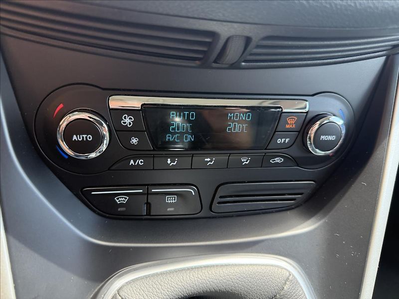 Ford C-MAX 1,6 TDCi  TITANIUM - fotka 15 z 28