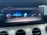 Mercedes-Benz Třídy E (2018) 2.0d AMG-line! Navi! Tažné! - náhled 31