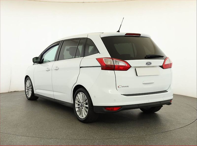 Ford Grand C-MAX (2017) 2.0 TDCi, 7 míst, Navi - fotka 4 z 20