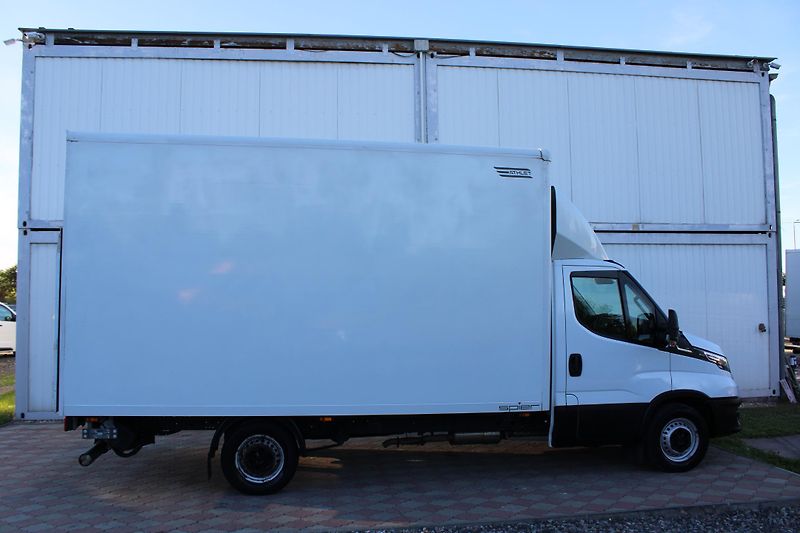 Iveco Daily 35S160 2,3 Hi-Matic Skříň+čelo - fotka 3 z 22