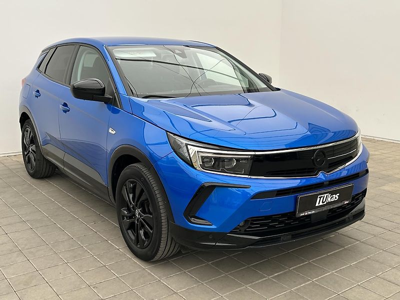 Opel Grandland 1.2 T GS Line - fotka 7 z 26