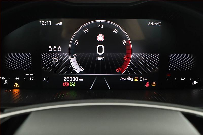 Škoda Kamiq (2025) 1.0 TSI, MONTE CARLO, AUTOMAT - fotka 8 z 21