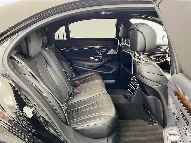 Mercedes-Benz Třídy S 2,9 4MATIC 210kW - fotka 9 z 34