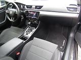 Škoda Superb (2018) 1.6 TDI 88kW DSG - náhled 14