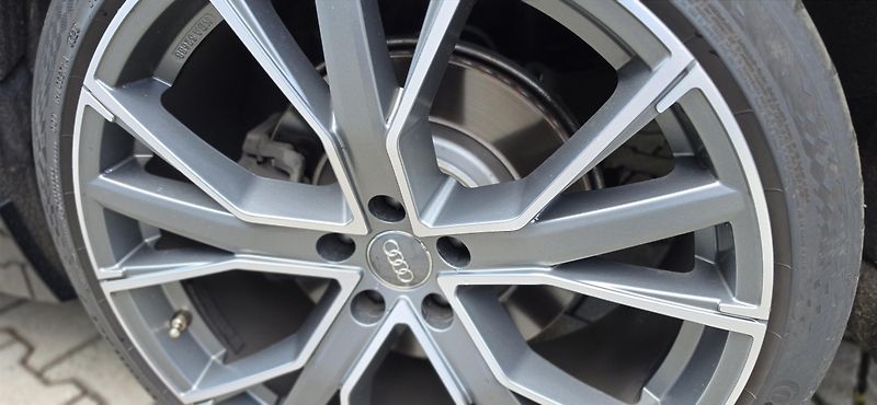 Audi A6 Avant (2019) 3.0 TDI nezávislé topení,závěs - fotka 15 z 17