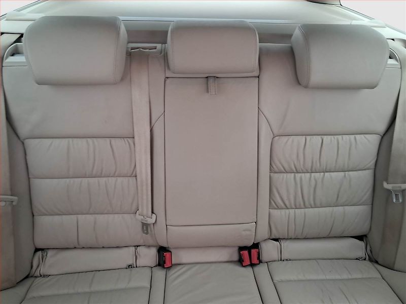 Škoda Octavia (2013) 2.0 TDI, Automat, Navi, Xenony - fotka 10 z 18