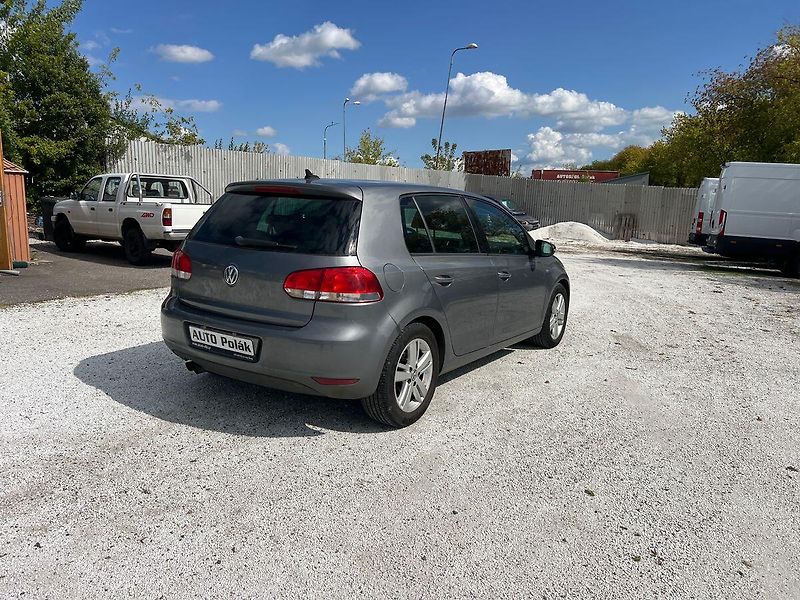 Volkswagen Golf 1.4 16V - fotka 14 z 15