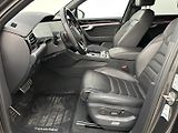 Volkswagen Touareg 3.0 TSI 4x4 R-Line - náhled 24