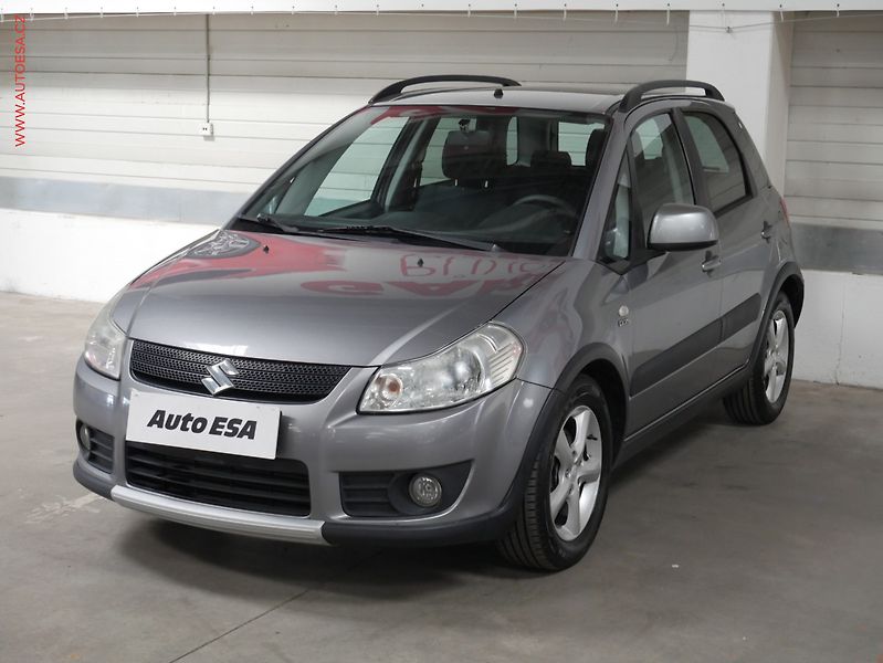 Suzuki SX4 (2006) 1.9 D, AC, výhřev sed - fotka 3 z 20