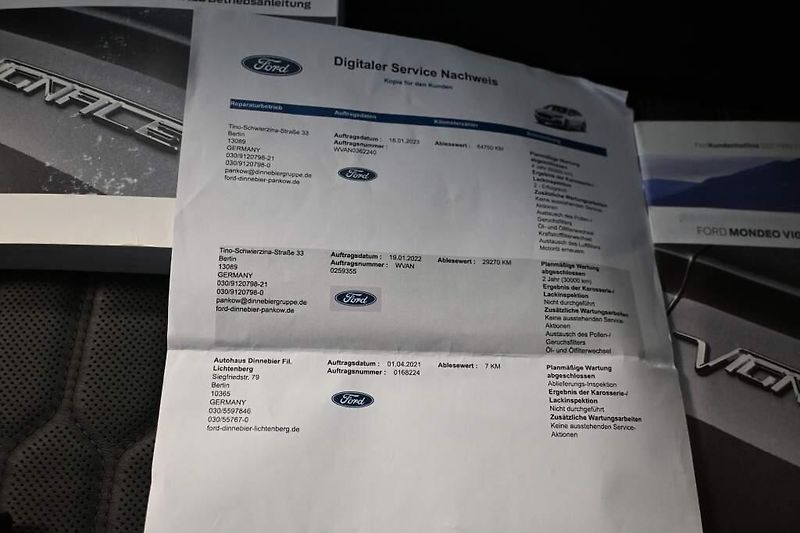 Ford Mondeo (2021) 2.0 VIGNALE 140 KW LED ACC Mas - fotka 30 z 39