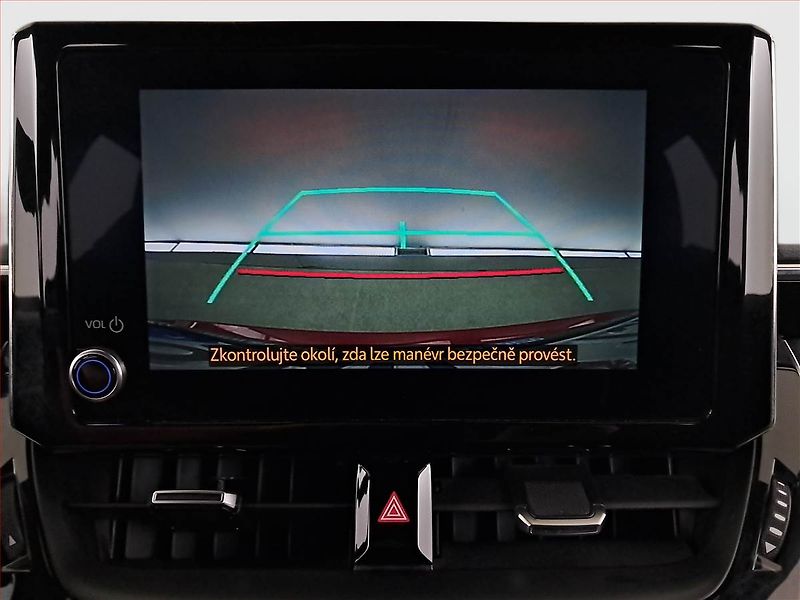 Toyota Corolla (2022) Comfort 1.8 Hybrid - fotka 21 z 22