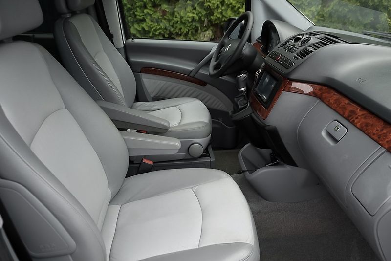 Mercedes-Benz Viano 220 cdi AMBIENTE - fotka 33 z 39