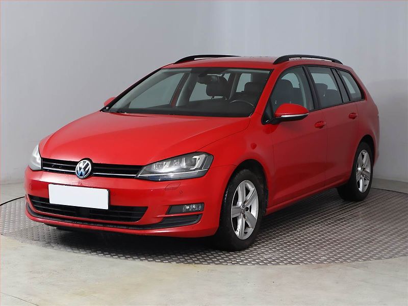 Volkswagen Golf (2015) 1.6 TDI, Automat, Navi - fotka 2 z 14