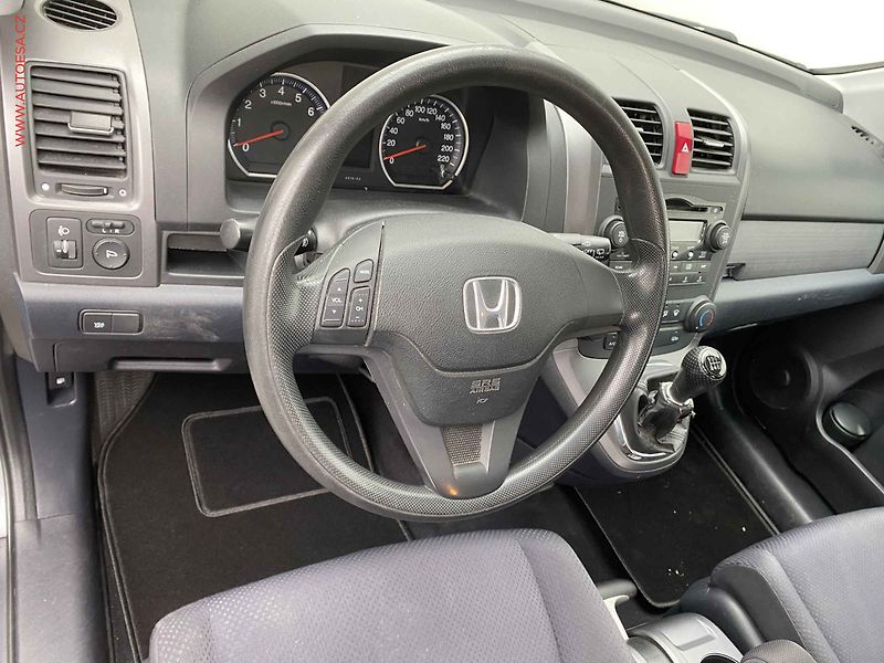 Honda CR-V (2009) 2.0i-VTEC 4x4, Comfort - fotka 12 z 15
