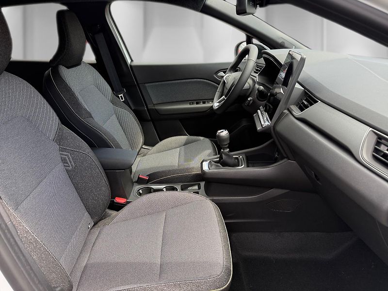 Renault Captur (2025) 1,0 TCe 67 kW Techno NOVÉ - fotka 22 z 24