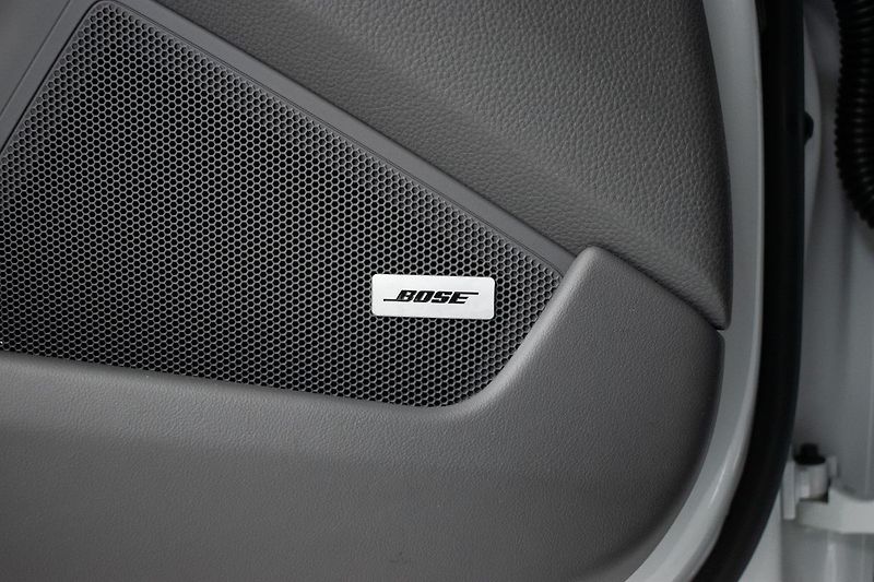Porsche 911 992 CARRERA 4*BLACK PAKET*DPH* - fotka 14 z 37