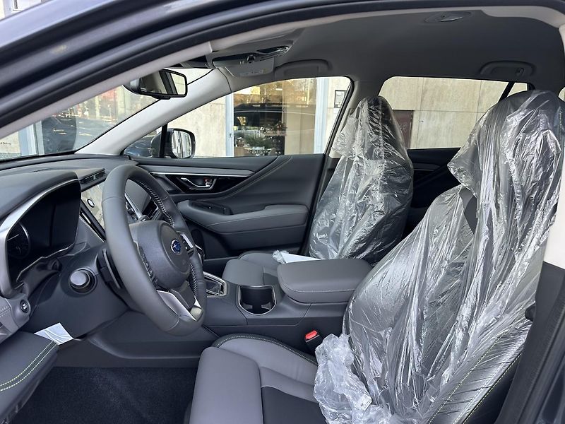 Subaru Outback (2025) 2.5i-FIELD EyeSight MR25 - fotka 13 z 18