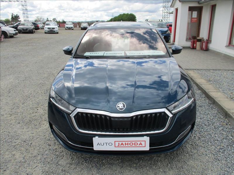 Škoda Octavia 2,0 TDI, Style,DSG,NAVI,CZ - fotka 2 z 45