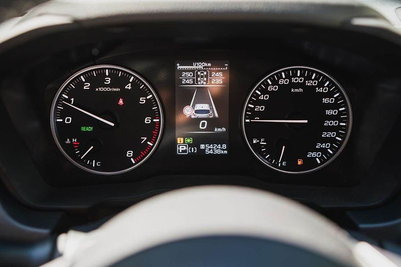 Subaru Impreza (2025) 2.0 e-Boxer - fotka 17 z 30