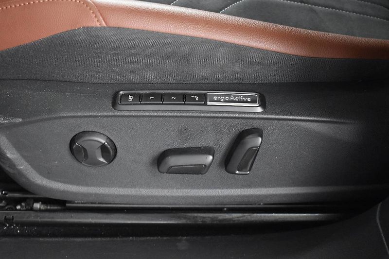 Volkswagen ID.4 (2022) Pro 150kW - fotka 11 z 25