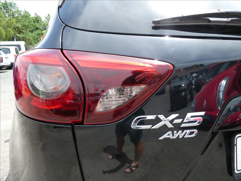 Mazda CX-5 2,5 Skyactiv 141kW AWD automat - fotka 11 z 42