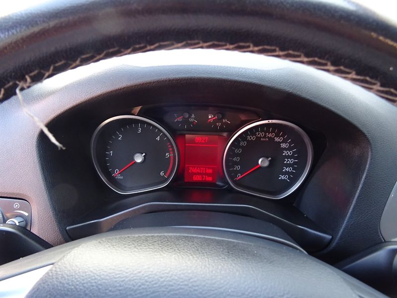 Ford Mondeo (2012) 1.6TDCi,85kW,tažne,klima - fotka 9 z 20