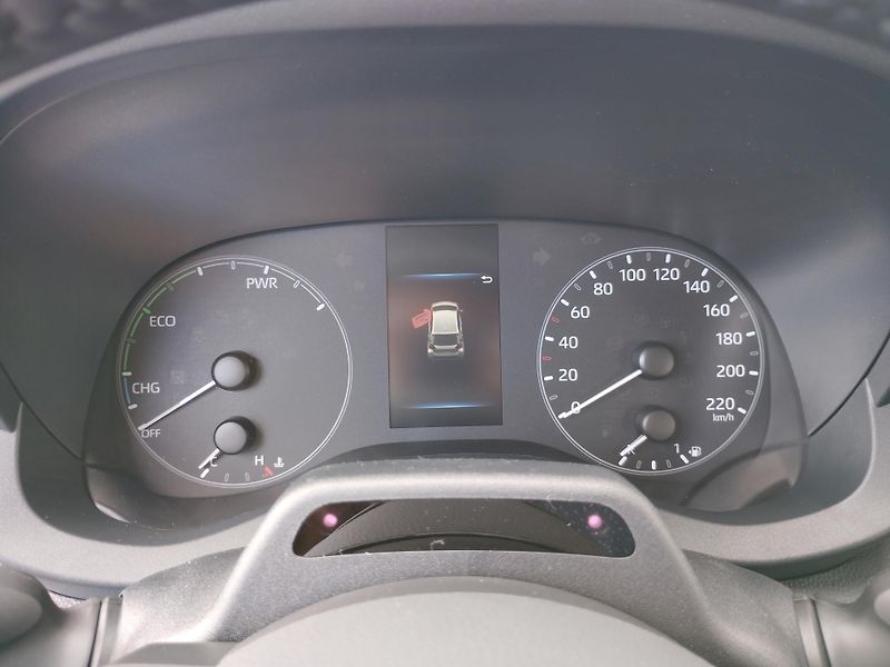Mazda 2 Hybrid (2026) 1,5 AT Center-line, AKCE! - fotka 9 z 23