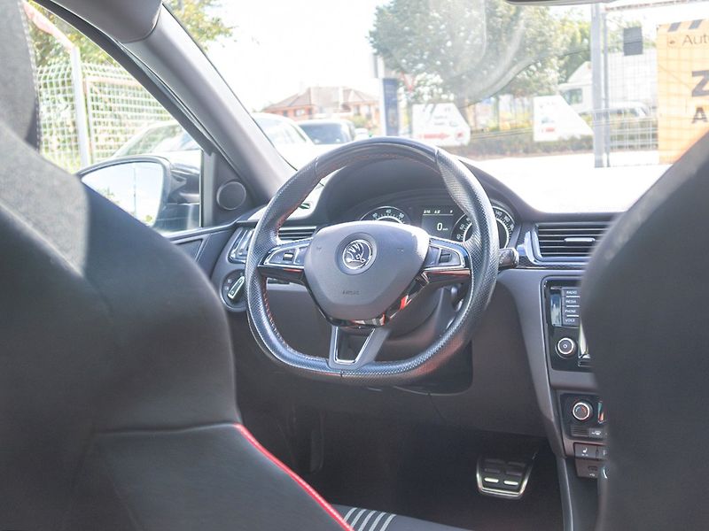 Škoda Rapid (2016) ČR 1.2T DSG – MONTE CARLO - fotka 16 z 48