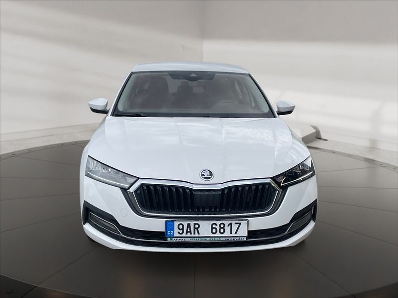 Škoda Octavia 1,5 TSI Style - fotka 2 z 11