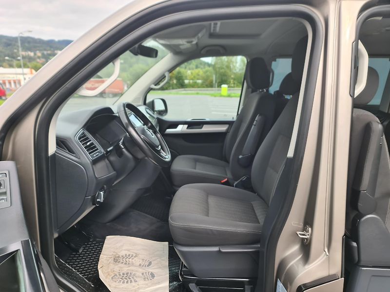 Volkswagen Transporter (2016) MULTIVAN 2.0TDi 110-KW OLOMOUC - fotka 46 z 103