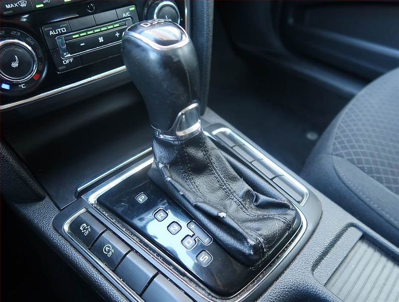 Škoda Superb (2013) Ambition 2.0 TDI, Automat - fotka 13 z 20